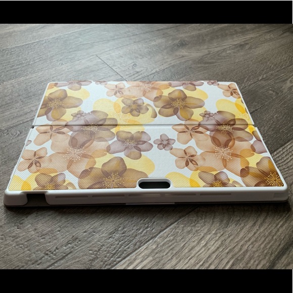 🌼🌸 Flowers Galore Tablet Case 🌸🌼 - Picture 2 of 7
